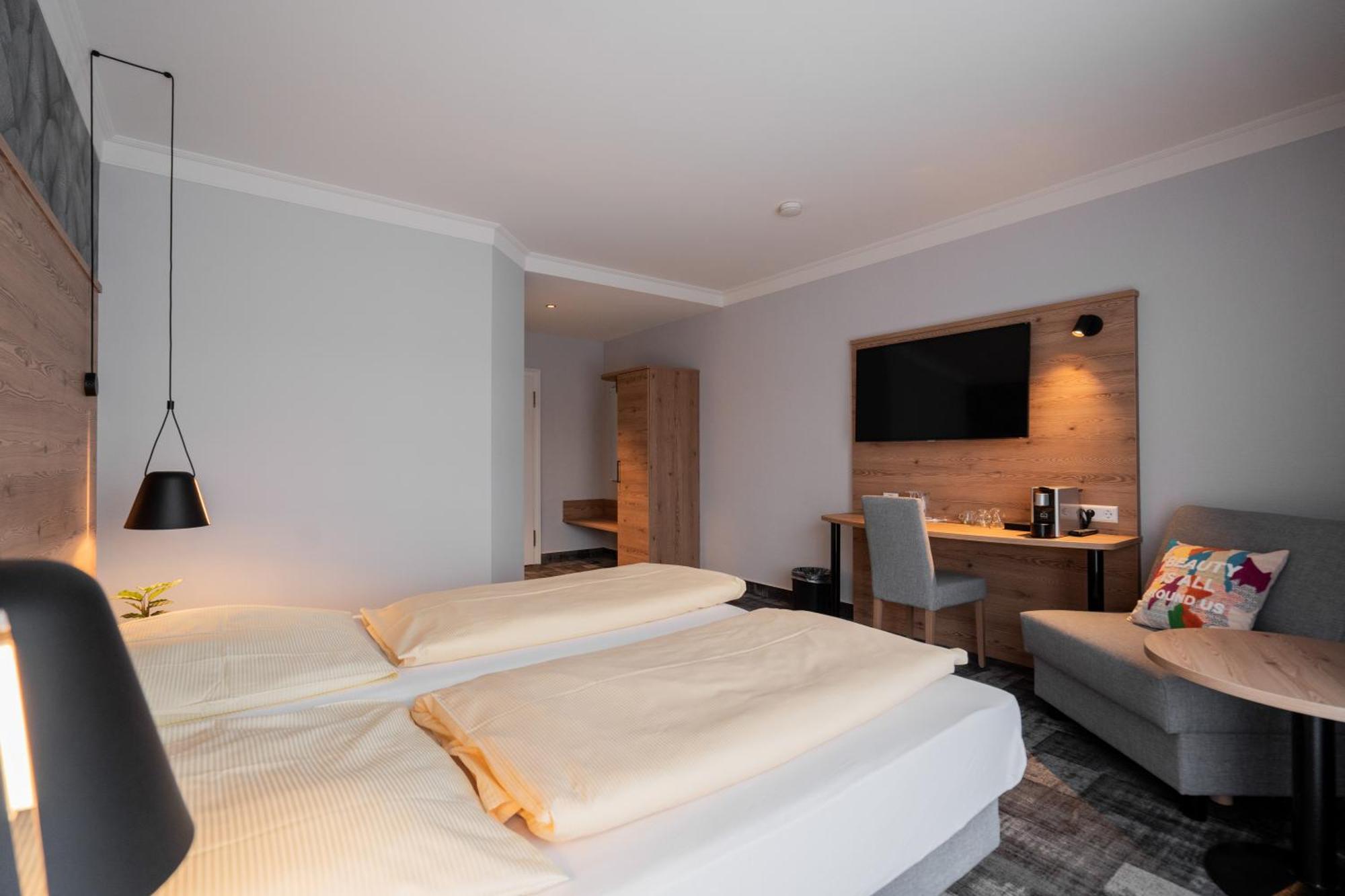 Hotel Adler - Paulas Alb Ehingen  Rom bilde